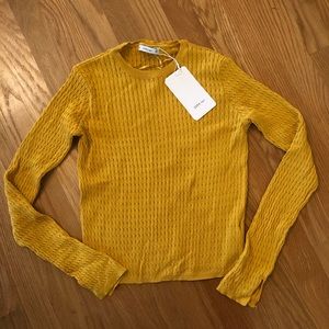 NWT! Zara Mustard Yellow Light Sweater Size Medium